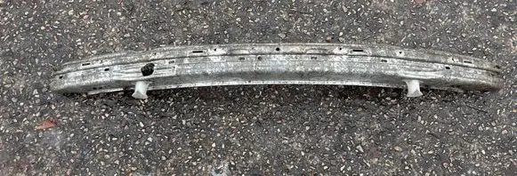BMW 3 E46 Front bumper cross member 8195287