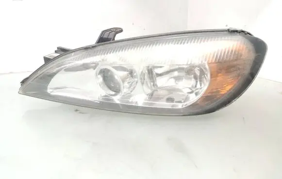 Nissan Primera Headlight/headlamp 260609F611 89005899