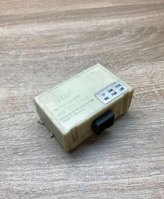 Audi A4 S4 B5 8D Immobilizer control unit/module 4A0953234F