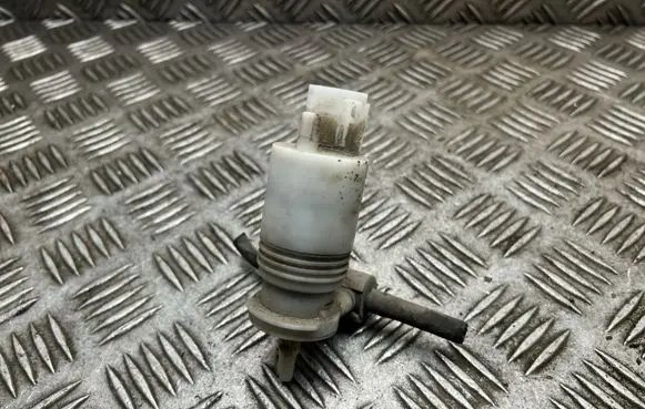 Mini Cooper Countryman R60 Windscreen/windshield washer pump