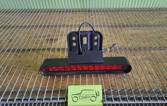 Mercedes-Benz G W461 W463 1st Gen Third/center stoplight A4638200656 A4638200409 4638200656