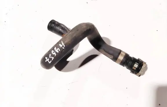 Ford Focus Engine coolant pipe/hose
