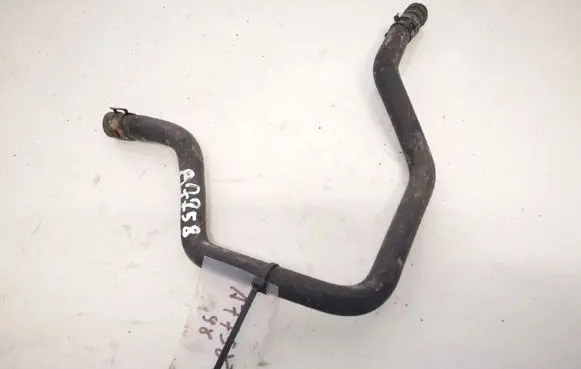 Volkswagen PASSAT B5 Engine coolant pipe/hose