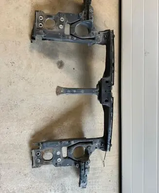 Volkswagen Touareg I Radiator support slam panel 7L0805594