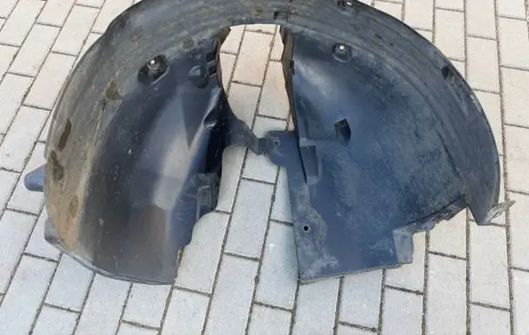 Citroen C4 Grand Picasso Front wheel arch liner splash guards 9812598980