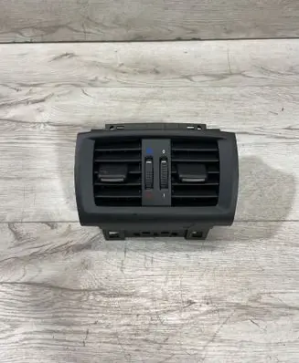 BMW X3 F25 Rear air vent grill 9200888 17238711