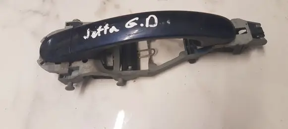 Volkswagen Jetta V Rear door lock 1K0837885A
