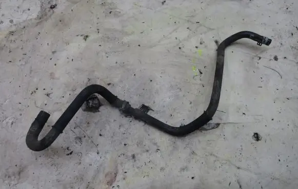 Ford Fiesta Engine coolant pipe/hose