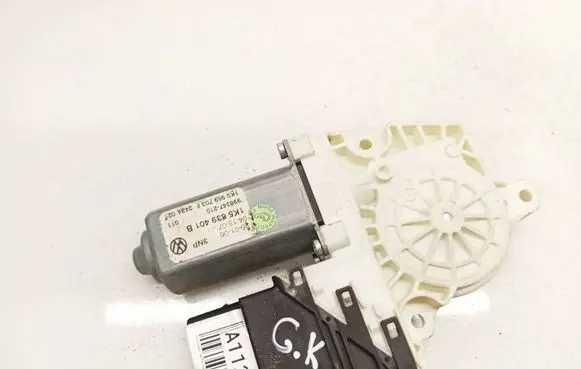 Volkswagen Jetta V Rear door window regulator motor 1K5839401B