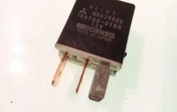 Mitsubishi Galant Other relay 1567000780 MB629085