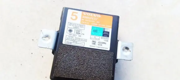 Volvo S40, V40 Alarm control unit/module 30857627 151300-8380