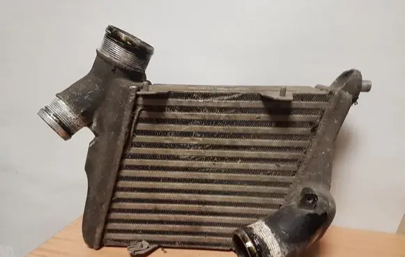 Audi A8 S8 D3 4E Intercooler radiator 4E0145805