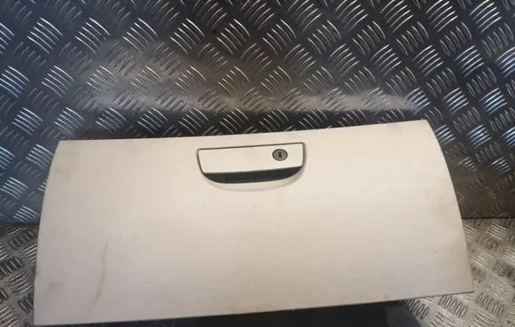 Chrysler 300 - 300C Glove box XW23BD1AB