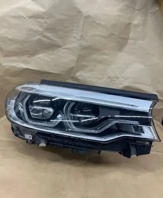 BMW 5 G30 G31 Headlight/headlamp 7439210 10396120006