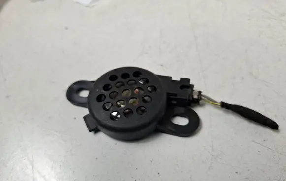 Audi A4 S4 B8 8K Parking PDC sensor speaker 8E0919279