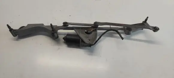 Mercedes-Benz C W203 Front wiper linkage and motor 404518 A2038200342