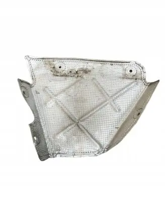 Exhaust heat shield