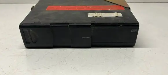 BMW 5 E39 CD/DVD changer 6913388