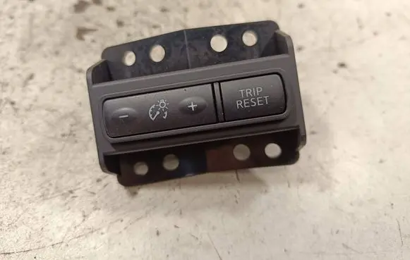 Nissan X-Trail T32 Multifunctional control switch/knob 
