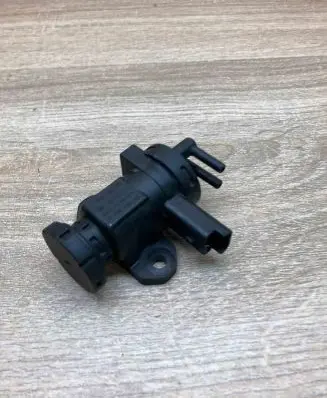 Peugeot 607 Turbo solenoid valve 9635704380 0928400414