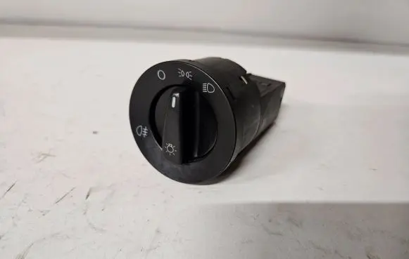 Volkswagen Sharan Light switch