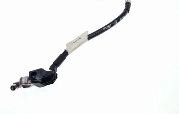 Audi A6 S6 C6 4F Positive cable (battery) 8K0915181C