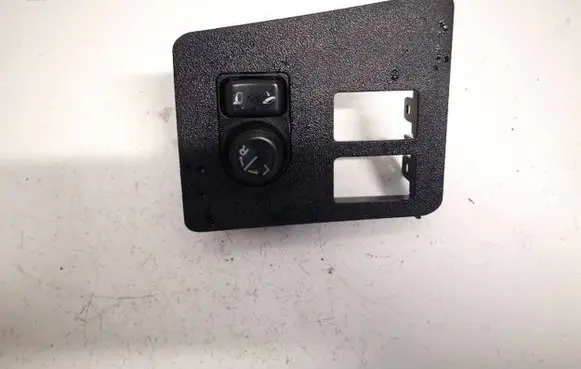 Nissan Qashqai Wing mirror switch 68485jd900 68485-jd900