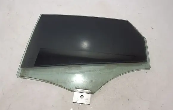 Volvo S90, V90 Rear door window glass 31371946