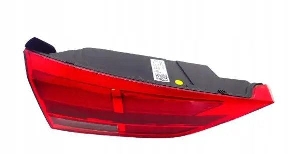 Audi Q3 F3 Tailgate rear/tail lights 83A945075