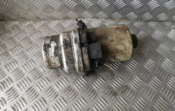 Volkswagen Polo IV 9N3 Power steering pump 6Q0423156AB 6Q1423051BS 6Q2423051AG