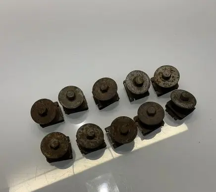 Mercedes-Benz E W212 Nuts/bolts A0019906036 0019906036 A0049943145