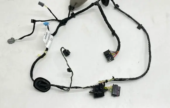 Volvo XC40 Rear door wiring loom 32218861 32218861AA C21534815