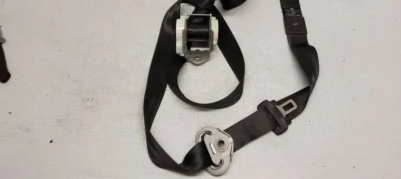 Volkswagen Caddy Front seatbelt 2KO857811 193857737 1J0857731C