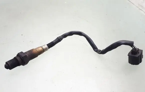 Mercedes-Benz B W245 Lambda probe sensor 0045420718 0258006749