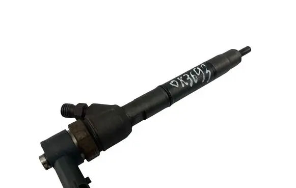 Hyundai i30 Fuel injector 338002A900