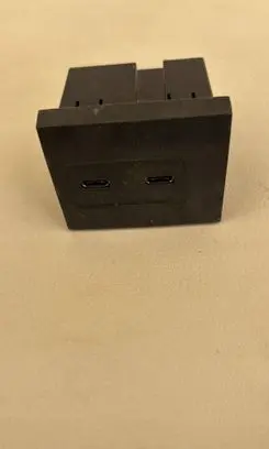 Mercedes-Benz GLA H247 USB socket connector A2478207702