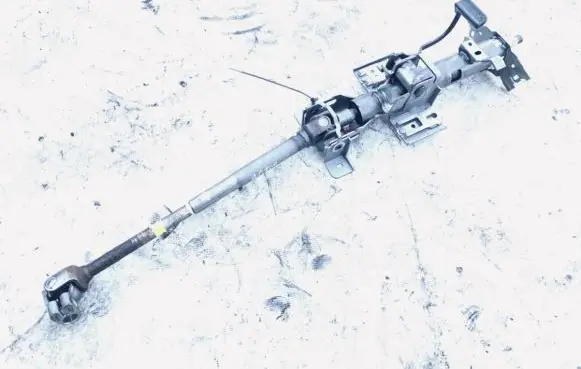 Hyundai Getz Steering wheel axle