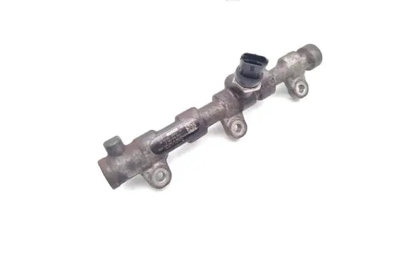 Renault Master III Fuel main line pipe 8201028992 0281006036 0445214212