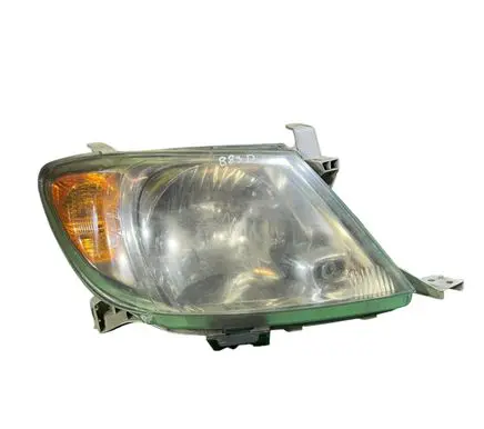 Toyota Hilux (AN10, AN20, AN30) Headlight/headlamp