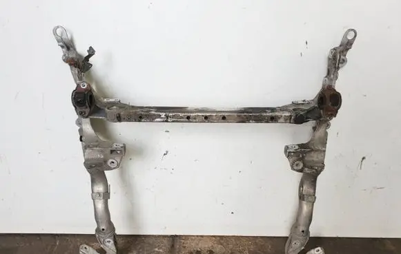 Audi A4 S4 B8 8K Front subframe 8T0399315H 2420200102