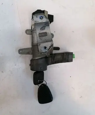 Volvo V70 Ignition lock