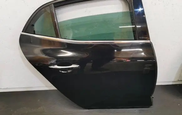 Renault Megane IV Rear door