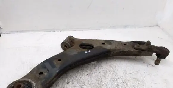 KIA Sportage Front lower control arm/wishbone