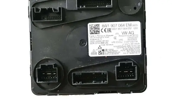 Audi Q7 4M Engine control unit/module 8W1907064EM 8W1907064EH