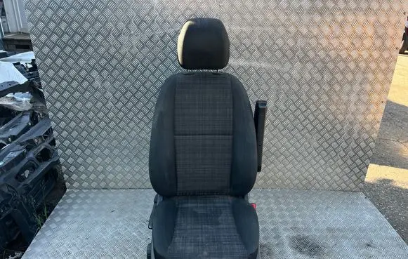 Mercedes-Benz Vito Viano W447 Front driver seat