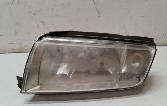 Skoda Fabia Mk1 (6Y) Headlight/headlamp 086651105L 086651112L 086651105