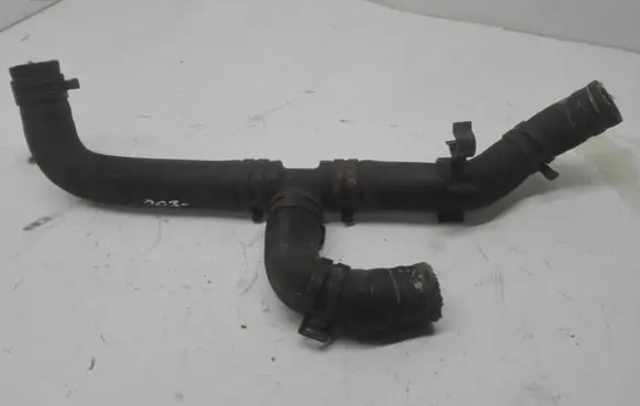 Audi A8 S8 D4 4H Engine coolant pipe/hose 057121105E