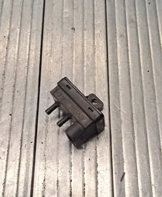 Infiniti FX Sensor 67R014228 110R004642 10R036612