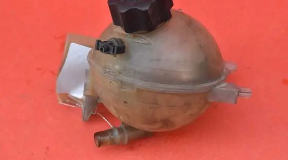Peugeot Partner Coolant expansion tank/reservoir 9684527680