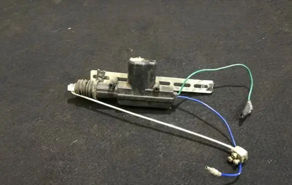Hyundai Accent Central locking motor 